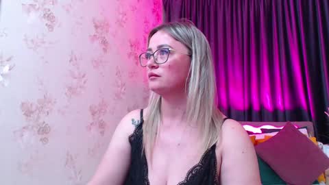 Kriss online show from 04.25.26