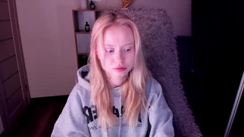 Snapshot of kris_grant chatting on 01.26.25 kris_grant online show from 01.26.25