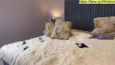 Snapshot of krishort chatting on 01.05.25 krishort online show from 01.05.25