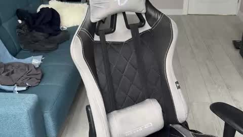 Snapshot of krishort chatting on 02.12.25 krishort online show from 02.12.25