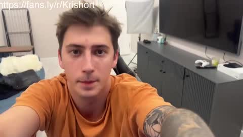 Snapshot of krishort chatting on 02.16.25 krishort online show from 02.16.25