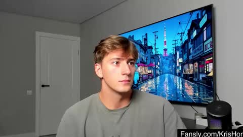 Snapshot of krishort chatting on 09.13.25 krishort online show from 09.13.25