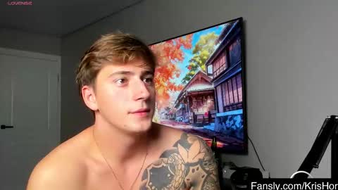 Snapshot of krishort chatting on 09.22.25 krishort online show from 09.22.25