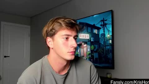 Snapshot of krishort chatting on 10.22.25 krishort online show from 10.22.25