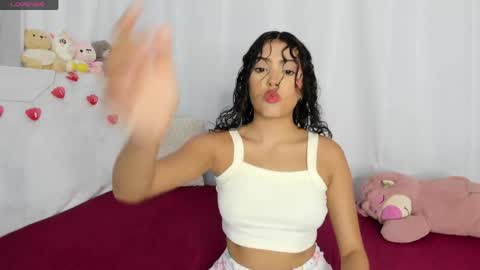 Snapshot of krissell_ chatting on 05.19.26 SammyKrissell online show from 05.19.26