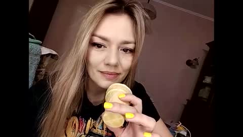 KrissSexi online show from 02.21.25