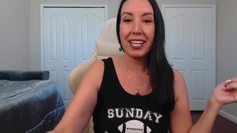 Krissy online show from 02.09.25