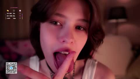 Sarah online show from 10.04.25