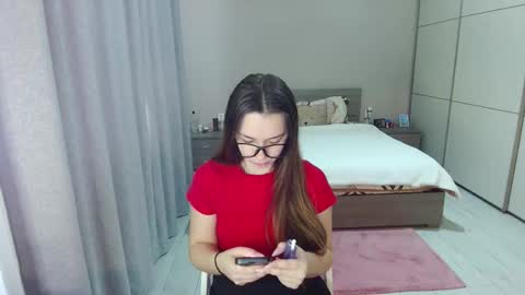 twitter    Annemarye 23 online show from 01.15.26