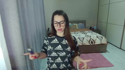 twitter    Annemarye 23 online show from 04.23.26