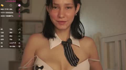 Snapshot of kristanalosa chatting on 10.02.25 Emma online show from 10.02.25