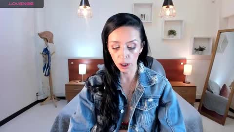 Sophia online show from 01.19.25