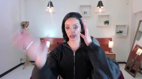 Sophia online show from 02.03.25