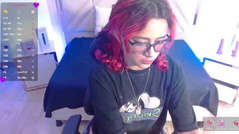 kristen_tay online show from 12.02.25