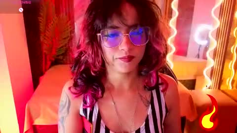 Snapshot of kristen_tay chatting on 06.20.26 kristen_tay online show from 06.20.26
