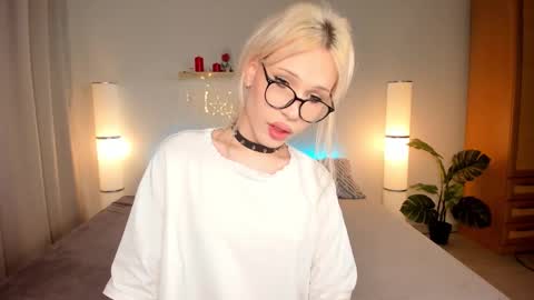 Snapshot of kristial_soopxxx chatting on 09.13.25 Kristal online show from 09.13.25