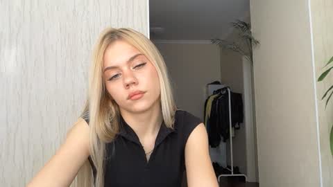 Snapshot of kristifelicien chatting on 07.14.26 Blake online show from 07.14.26