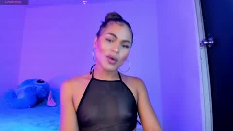 Snapshot of kristiingaines_ chatting on 03.01.25 kristin online show from 03.01.25