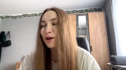 Mila online show from 04.26.26