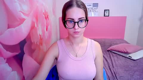 Kristina Adel online show from 12.11.24