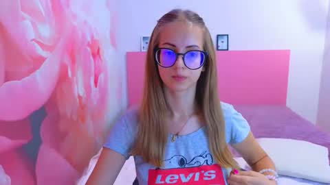 Kristina Adel online show from 09.13.25