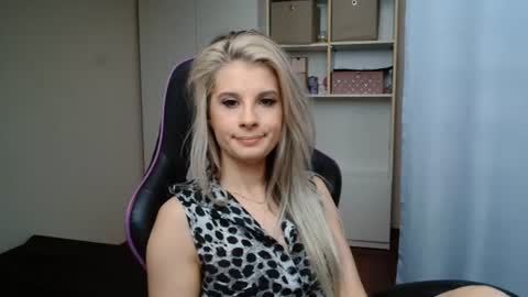 KristineAmore online show from 06.18.26