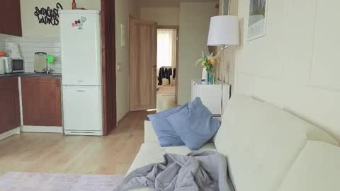 Kristi online show from 09.15.25