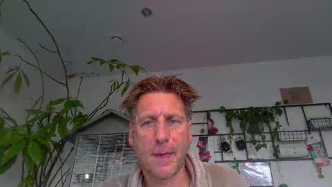 kristof8504 online show from 12.21.25