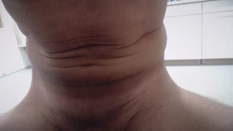 Snapshot of kronur chatting on 06.24.26 kronur online show from 06.24.26