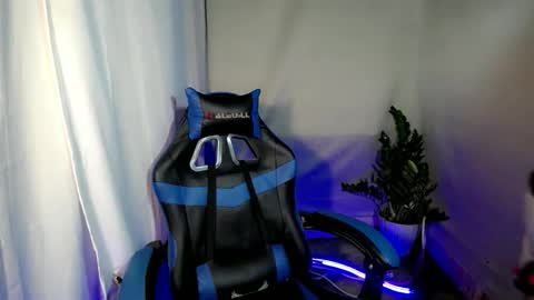 Snapshot of krunoxx chatting on 01.11.26 clarence online show from 01.11.26