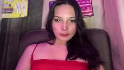 Snapshot of krysslutygirl chatting on 04.15.26 KRISTINE online show from 04.15.26