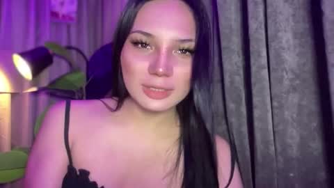 Snapshot of krysslutygirl chatting on 04.16.26 KRISTINE online show from 04.16.26