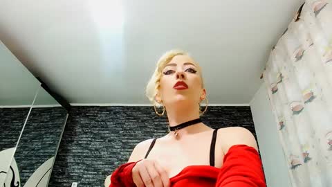 krystal desire online show from 01.03.25