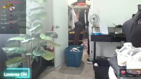 Krystal Blake online show from 05.24.26