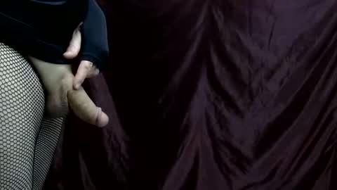 Krystalkummingss online show from 11.13.25