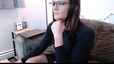 Cait online show from 12.14.25