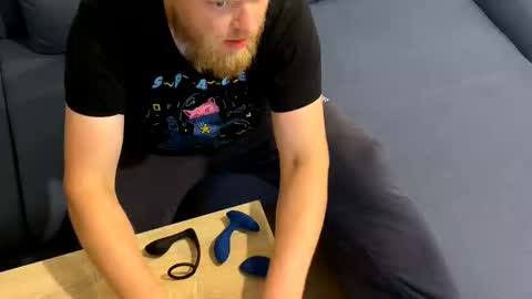 Tony online show from 09.24.25