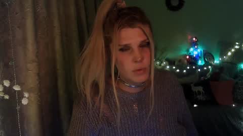 Snapshot of kudesnizza chatting on 12.03.24 Annika MTF ts post -op online show from 12.03.24