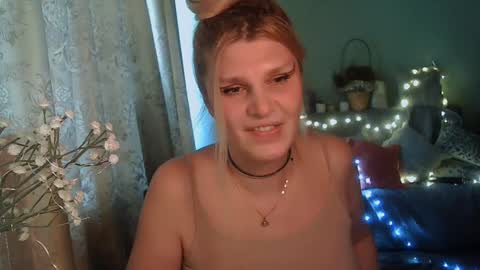 Snapshot of kudesnizza chatting on 03.09.25 Annika MTF ts post -op online show from 03.09.25