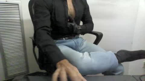 Snapshot of kunal7034 chatting on 02.17.25 kunal7034 online show from 02.17.25