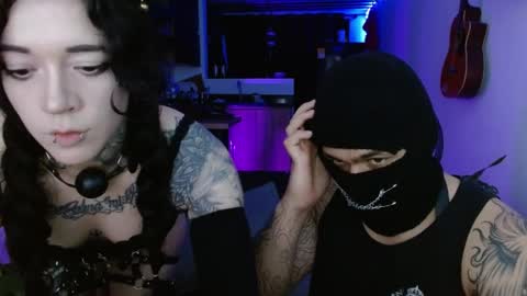 kuro_shir0 online show from 04.12.26