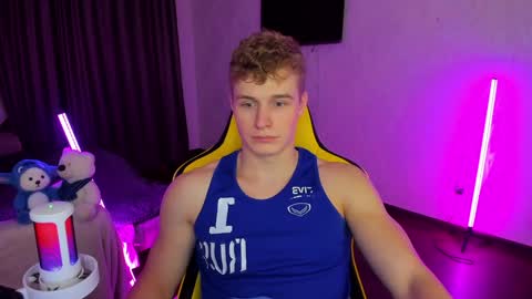 Snapshot of kurt_hanssen chatting on 12.04.24 kurt_hanssen online show from 12.04.24