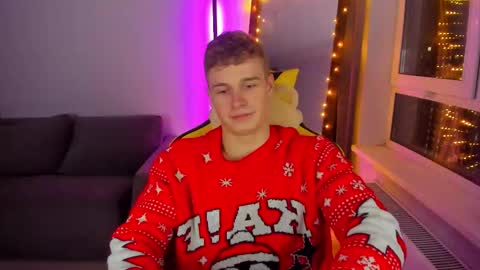 Snapshot of kurt_hanssen chatting on 11.25.25 kurt_hanssen online show from 11.25.25