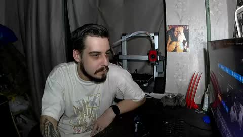 Snapshot of kute_matt chatting on 04.05.26 kute_matt online show from 04.05.26