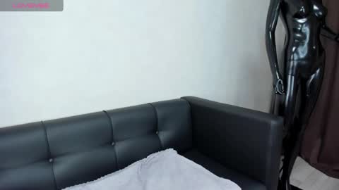 Kvetachka Thu-Sun 0900am-1500pmGTM2 online show from 01.12.25