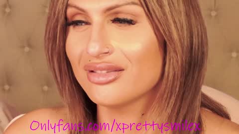 Snapshot of kxaxmichelle chatting on 12.05.24 Kick online show from 12.05.24