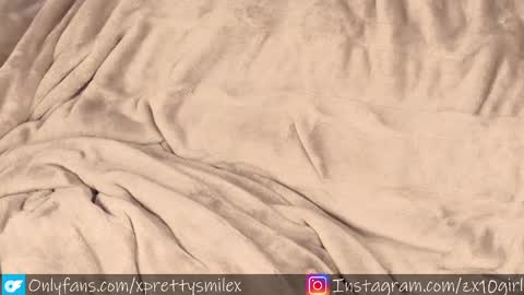 Snapshot of kxaxmichelle chatting on 03.03.25 Kick online show from 03.03.25