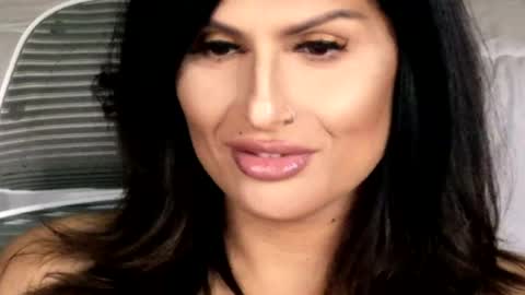 Snapshot of kxaxmichelle chatting on 06.02.26 Kick online show from 06.02.26