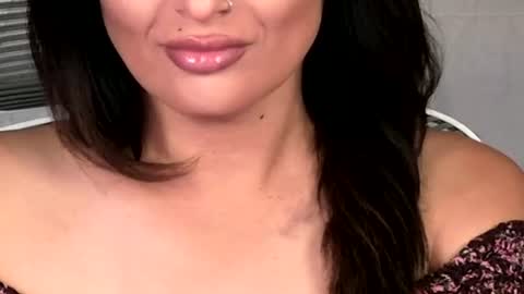 Snapshot of kxaxmichelle chatting on 06.24.26 Kick online show from 06.24.26