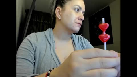 Snapshot of kyhara chatting on 11.12.25 kyhara online show from 11.12.25